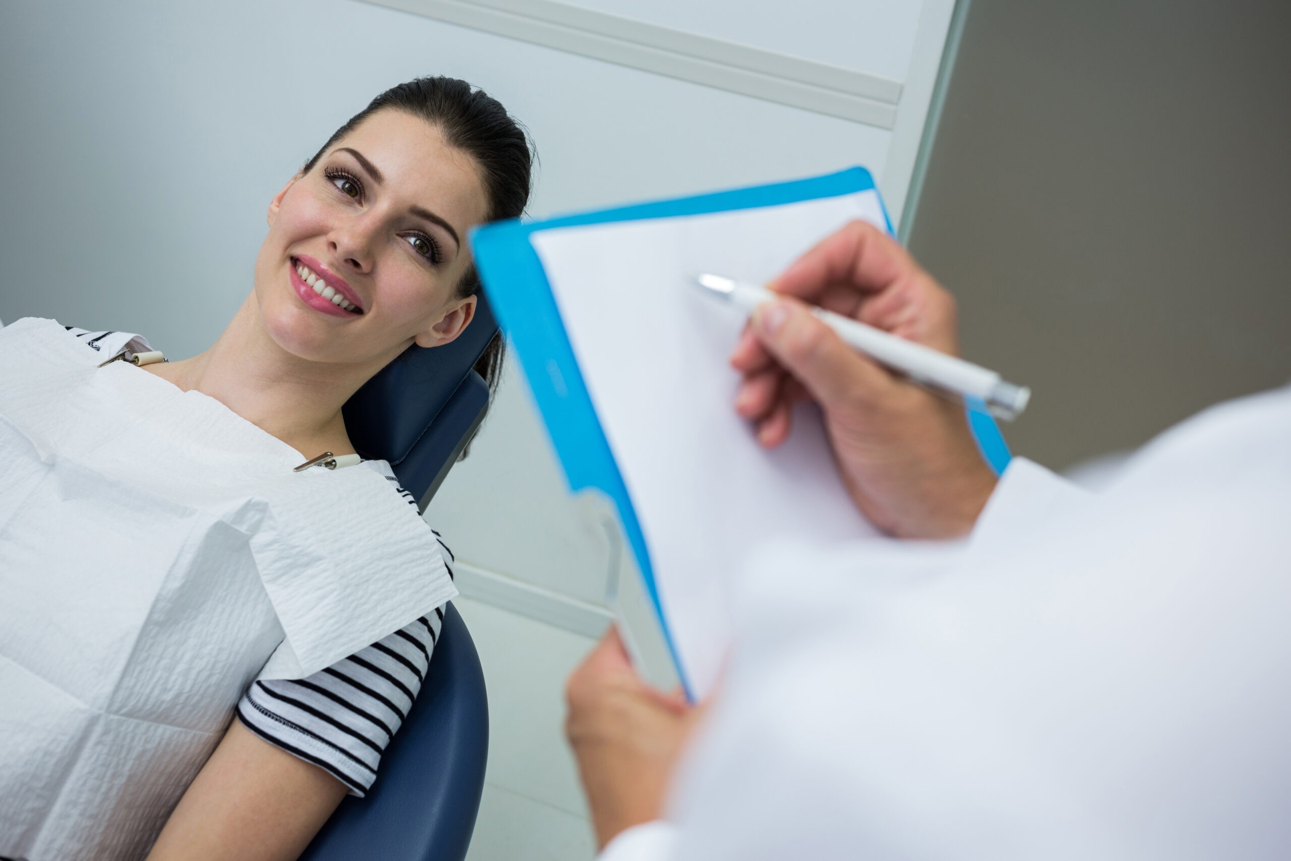 limpieza dental precio Terrassa